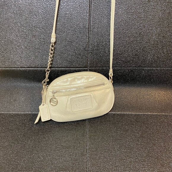 Coach Poppy Shimmer Leather Mini Crossbody Bag – Ivory - Picture 6 of 6